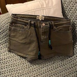 Roxy shorts